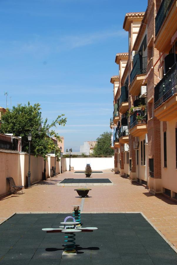 Granada A Un Paso, Parking Gratis Apartment Hijar  Luaran gambar